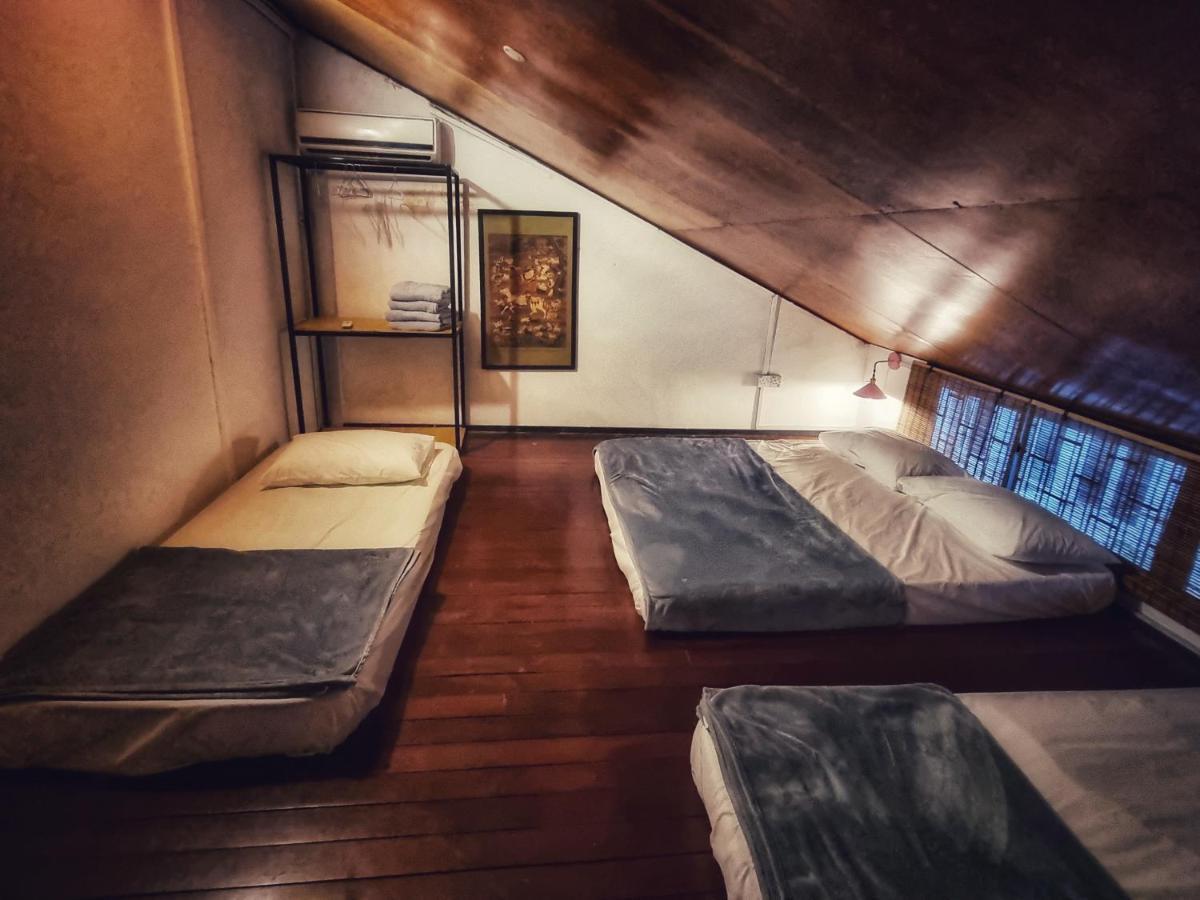 קוצ'ינג Treehouse Hostel מראה חיצוני תמונה
