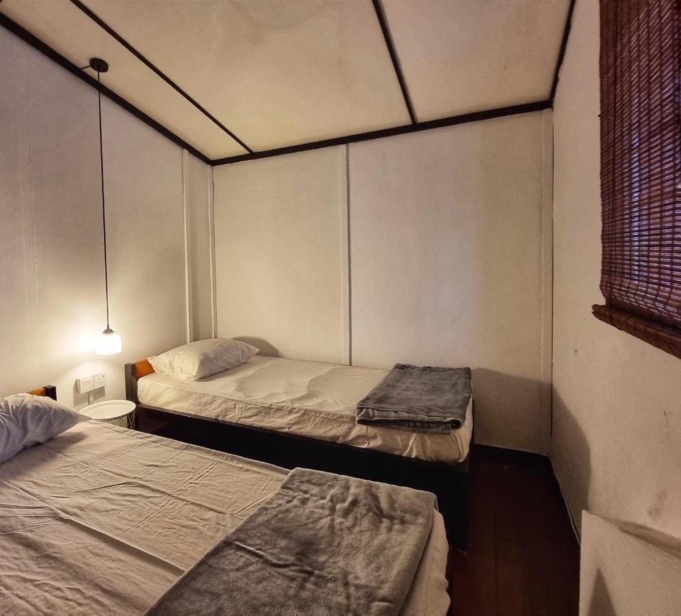 קוצ'ינג Treehouse Hostel מראה חיצוני תמונה